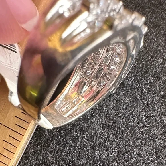 Victoria Wieck Absolute Sterling Silver Ring - Picture 8 of 8